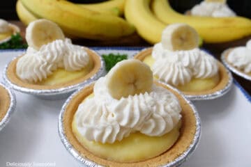 Mini Banana Cream Pies - Deliciously Seasoned